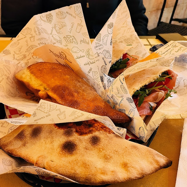 Fritta Capricciosa Fritta Capricciosa Al Forno Puccia Tagliata A Metà