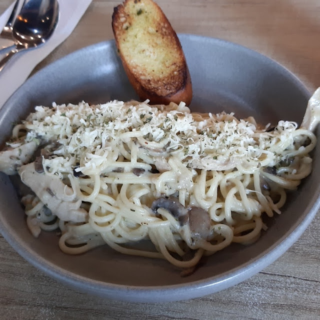 Spaghetti Carbonara Pasta