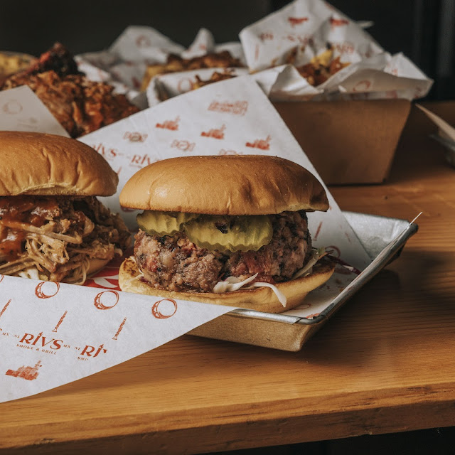 Brisket & Pulled Pork Sandwiches