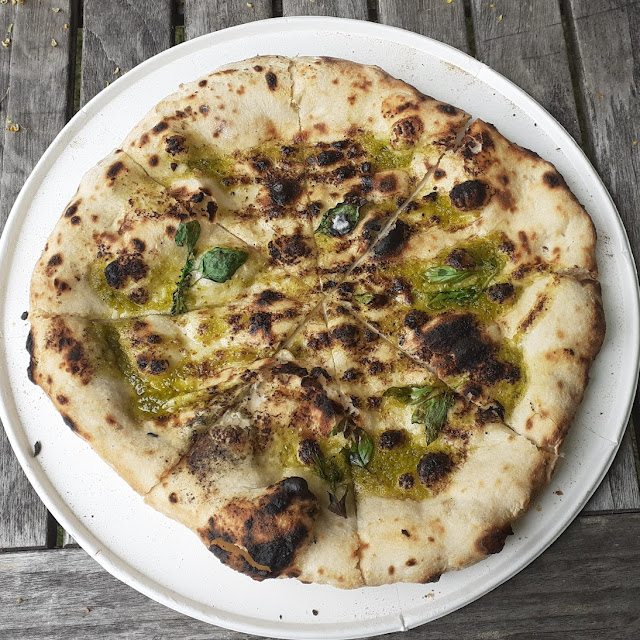 Garlic Pizza