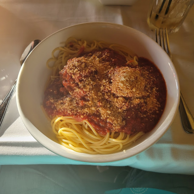 Spaghetti and Meatballs