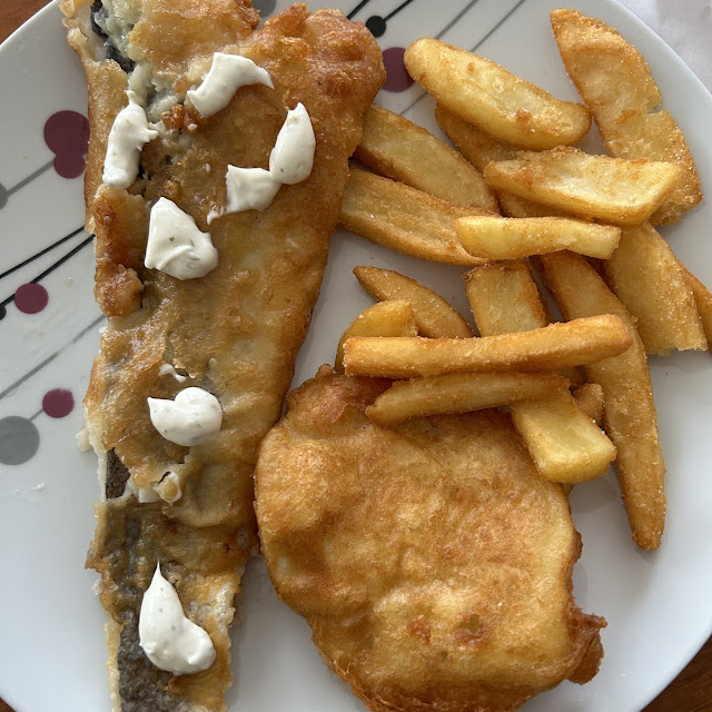 Chips & Gravy Schnitzel