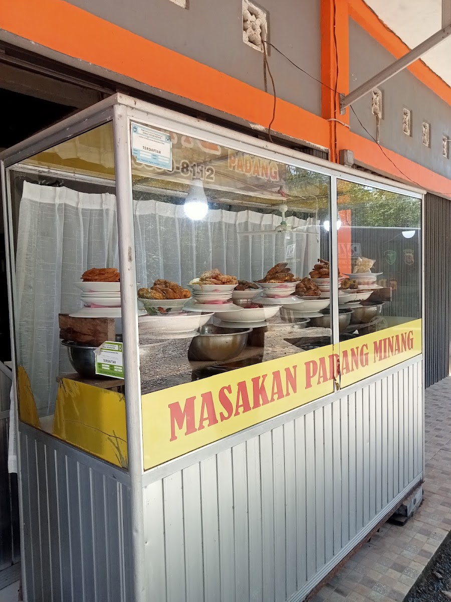 Rumah makan singgalang