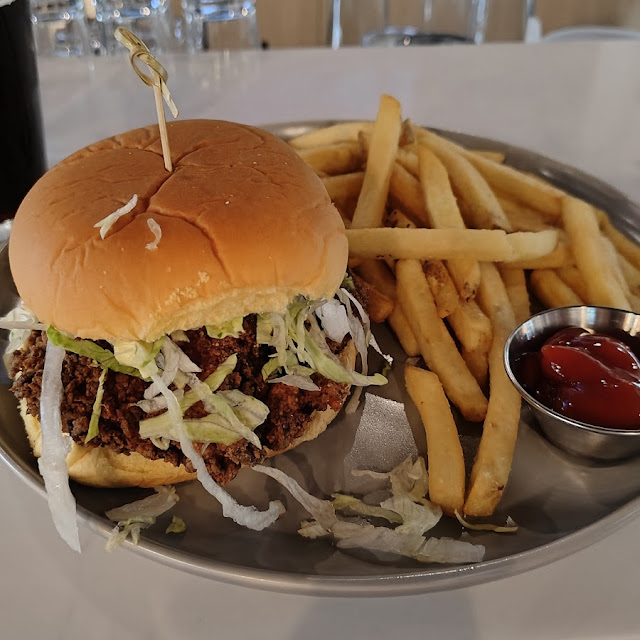 Larry Legend Chicken Sandwich