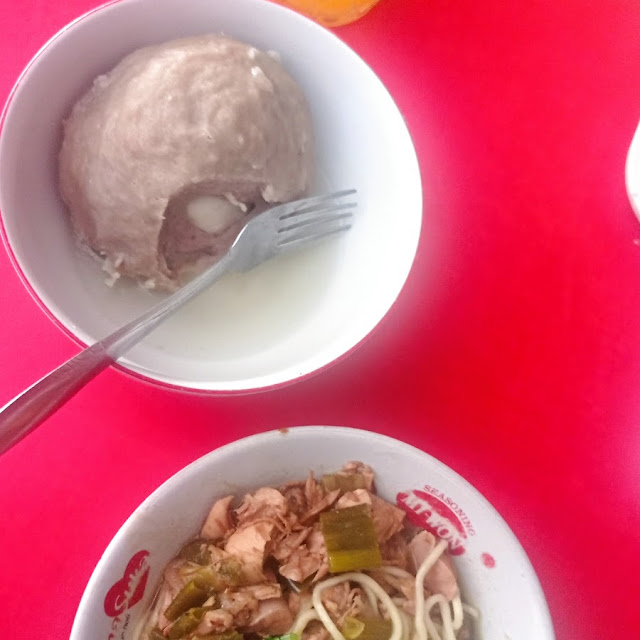 Bakso Kotak Berisi