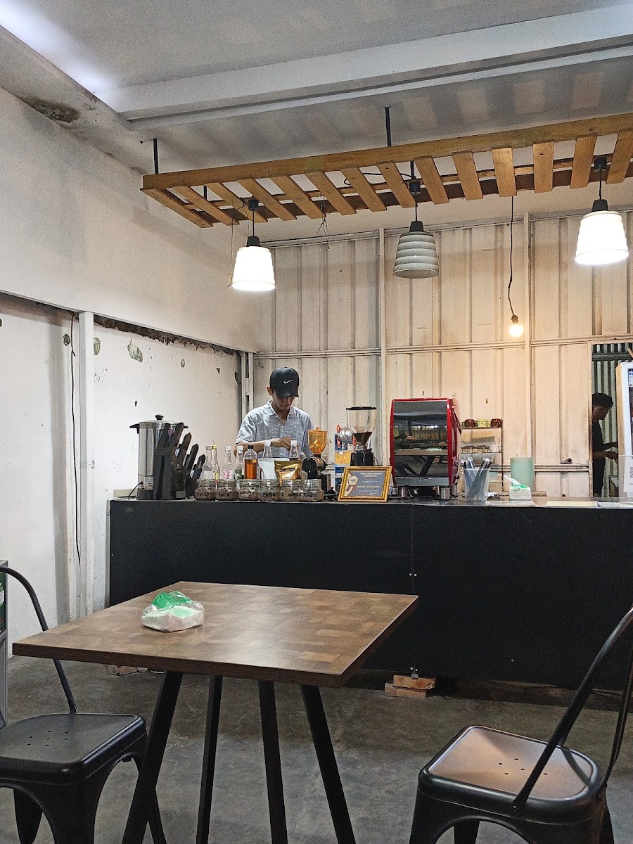 CoffeeTien X Taichan Bewok