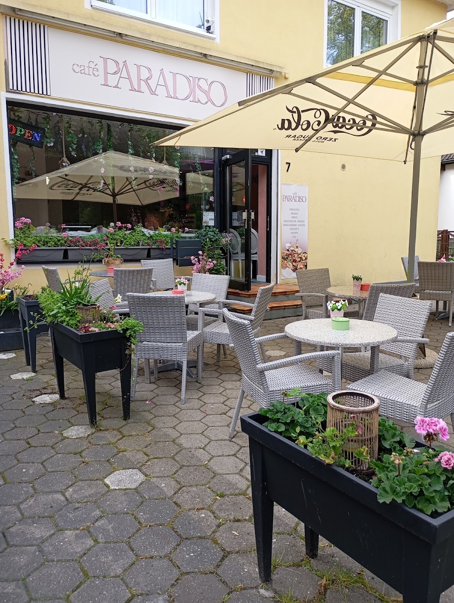 Café Paradiso