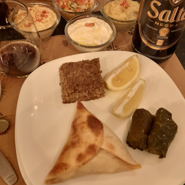 Picada Para Uno Muy Rico Los Aderezos Super Abundante Viene Para Más Personas