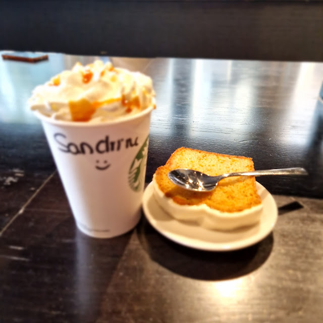 Frappuccino Et Carott Cakes