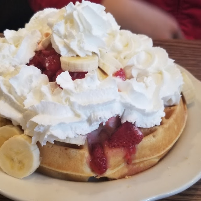 Waffles with Strawberries & Ice Cream