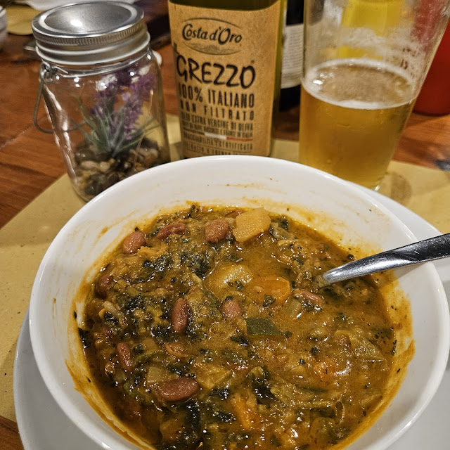 Zuppa Frantoiana Con Erbi Salvatici
