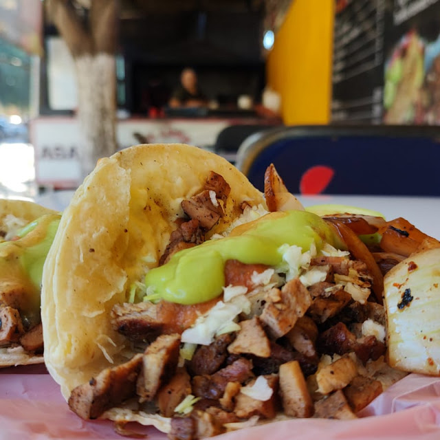 Taco Con Queso
