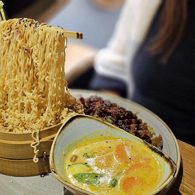 Flying Noodles