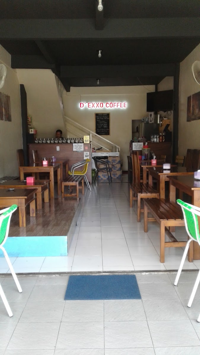 D' EXXO COFFEE