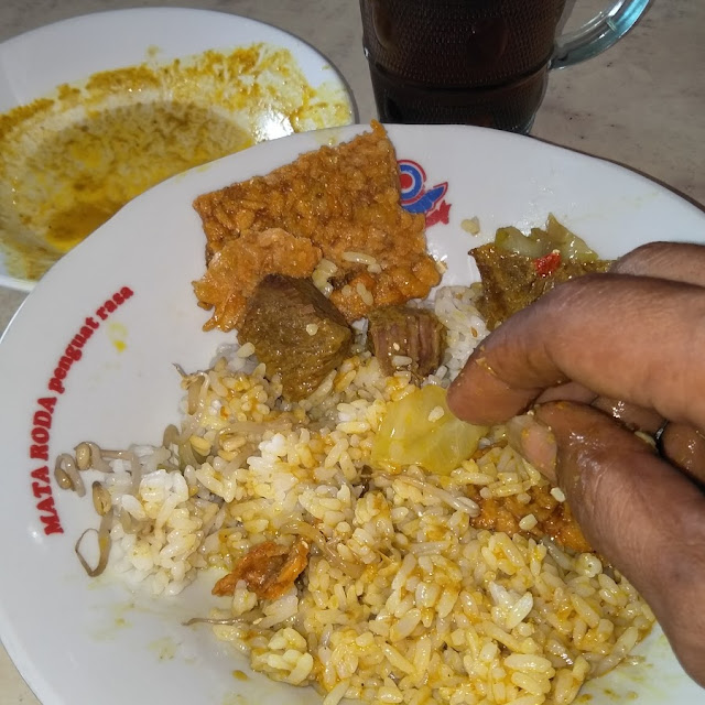 Nasi Daging Cincang Tempe Kripik Teh Plus Tahu Sayur