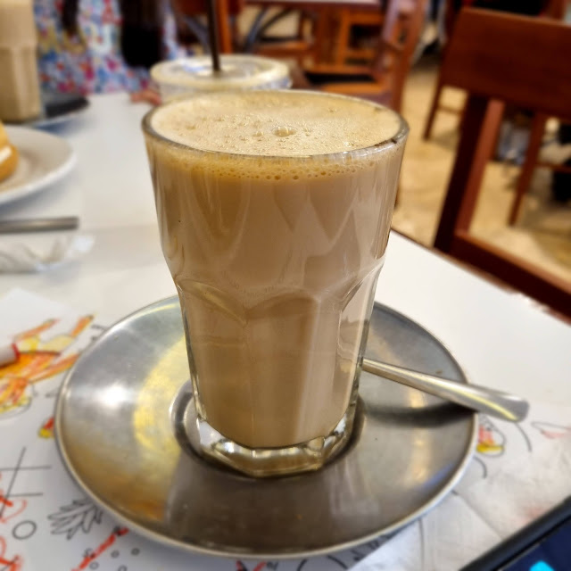 Café Lechero Caliente