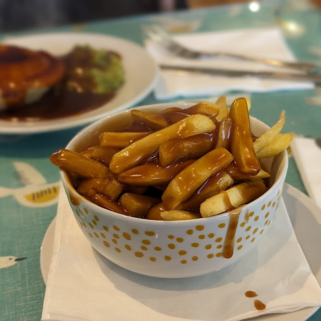 Chips and Gravy