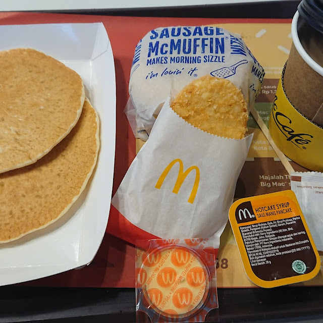 Sausage Mcmuffin with Egg Set and Two Hotcakes Ala Carte