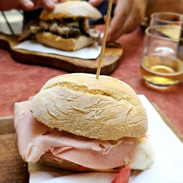 Mortadella E Mozzarella Bufala