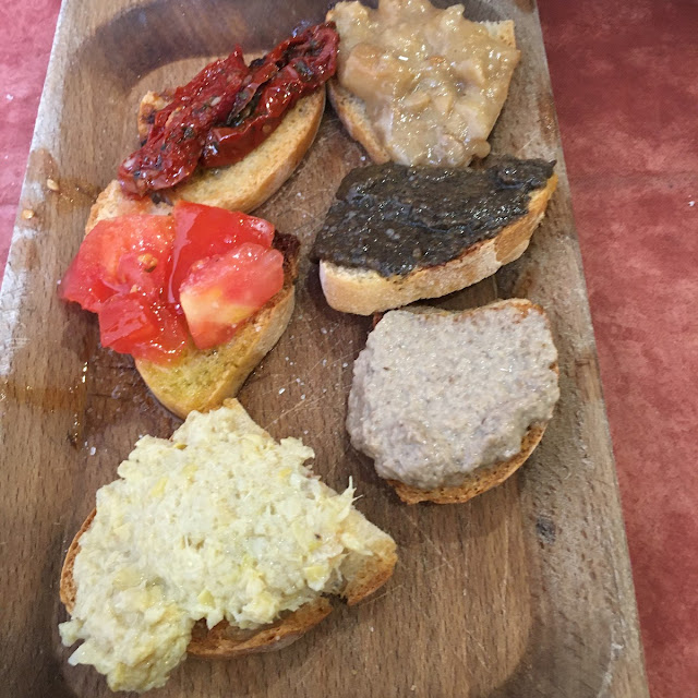 Antipasto Bruschette