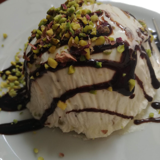 Gelato Con Pistacchi