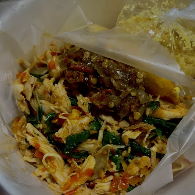 Nasi Ayam Kremes