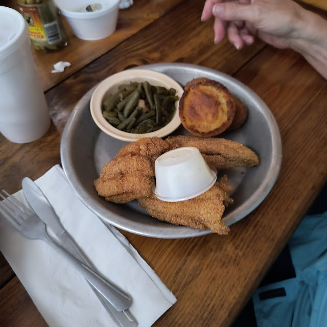 Fried Catfish and Green Beans
