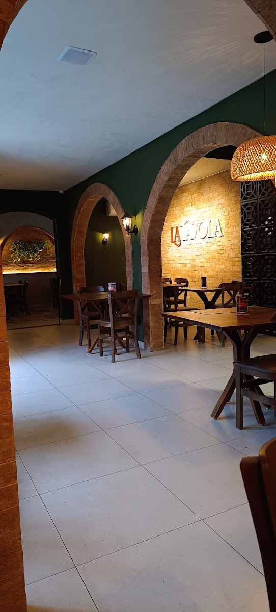 Lá Tavola - Ristorante Italiano