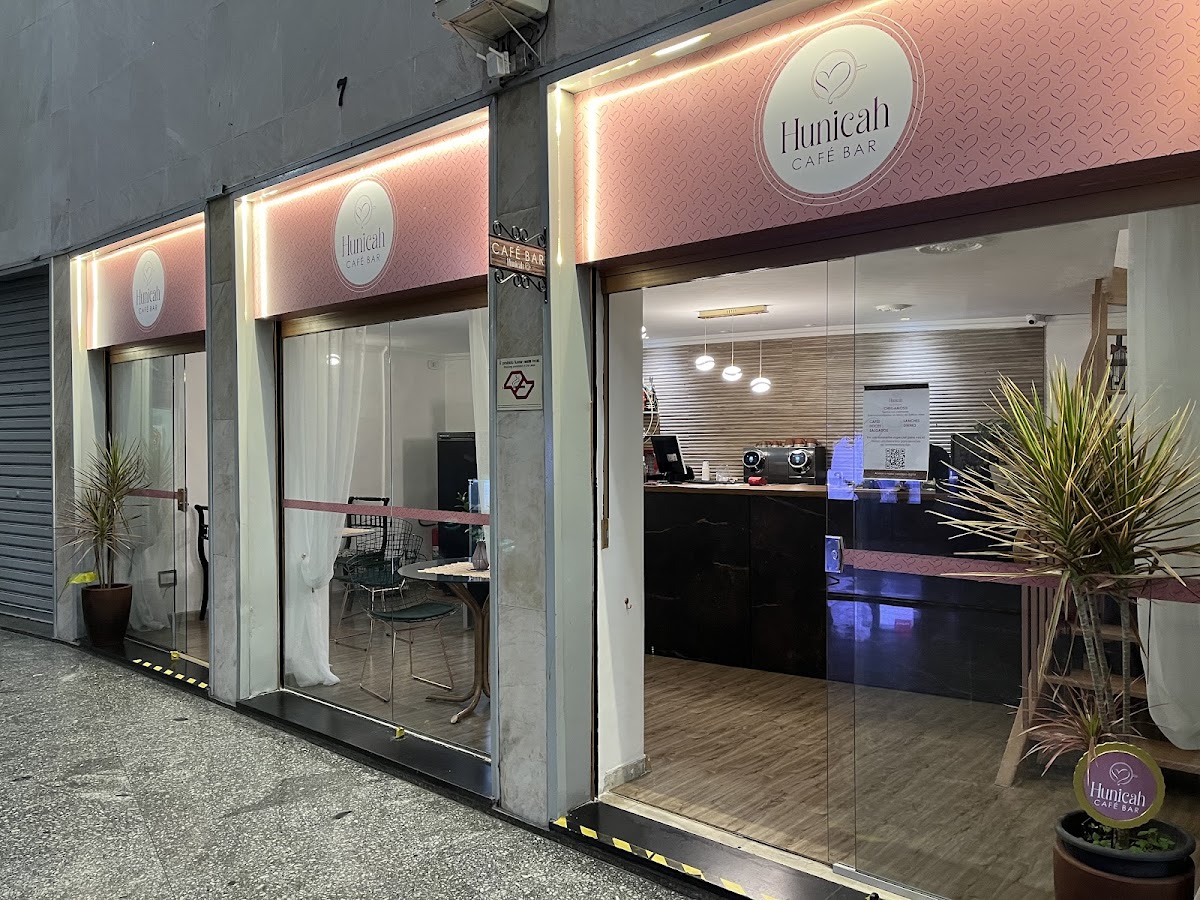 Hunicah Café Bar