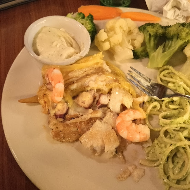 Filete de Pescado Relleno de Mariscos