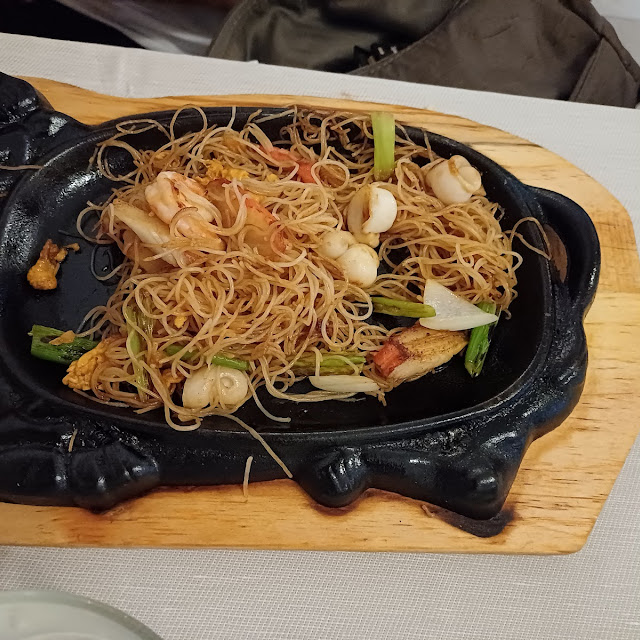 Spaghetti Di Riso Ai Frutti Di Mare Alla Piastra