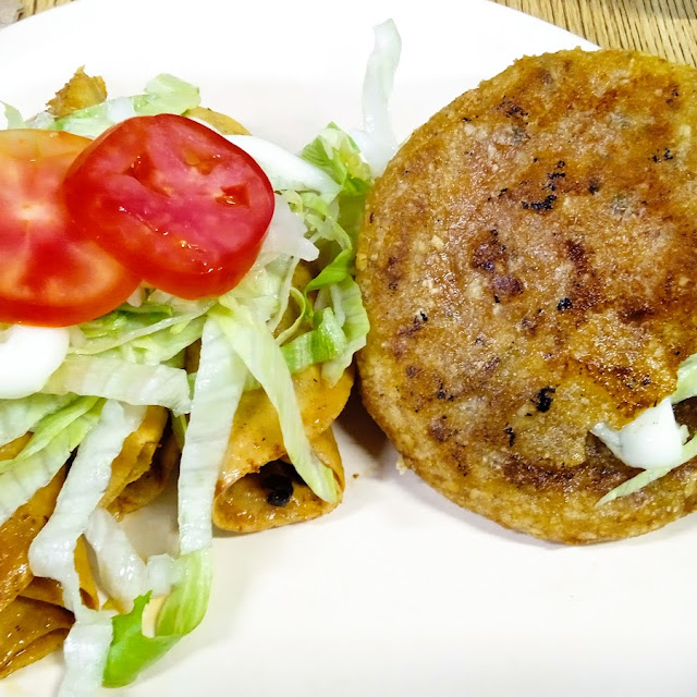 Gorditas Y Enchiladas