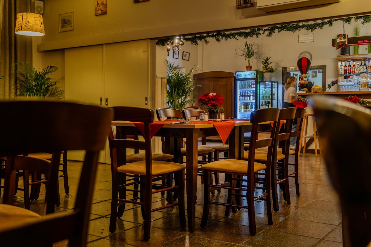 Restaurant Leckerland - Yuliia Svanidze