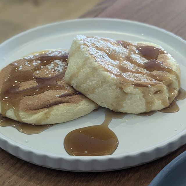 Fluffy's Souffle Pancakes