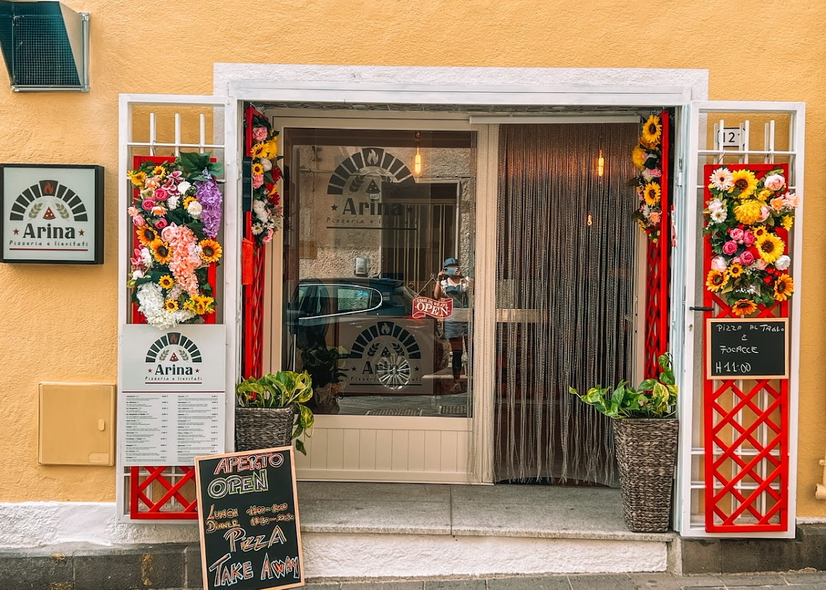 Arina Pizzeria