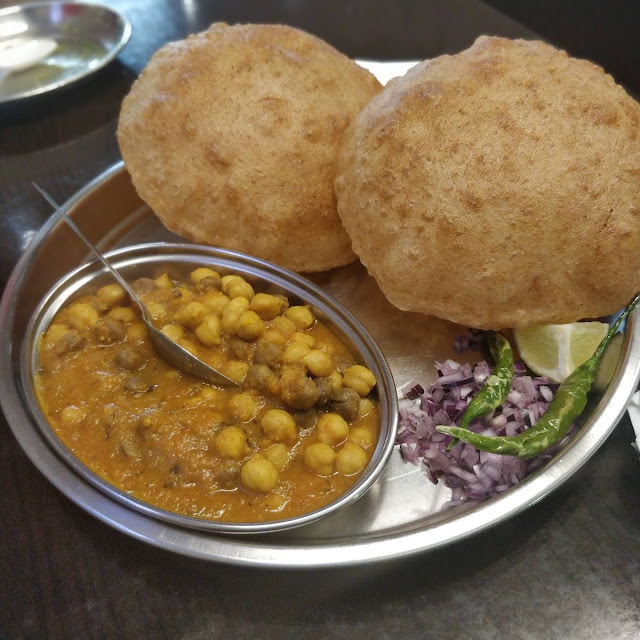 Chole Puri