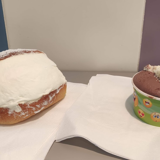 Maritozzo E Gelato