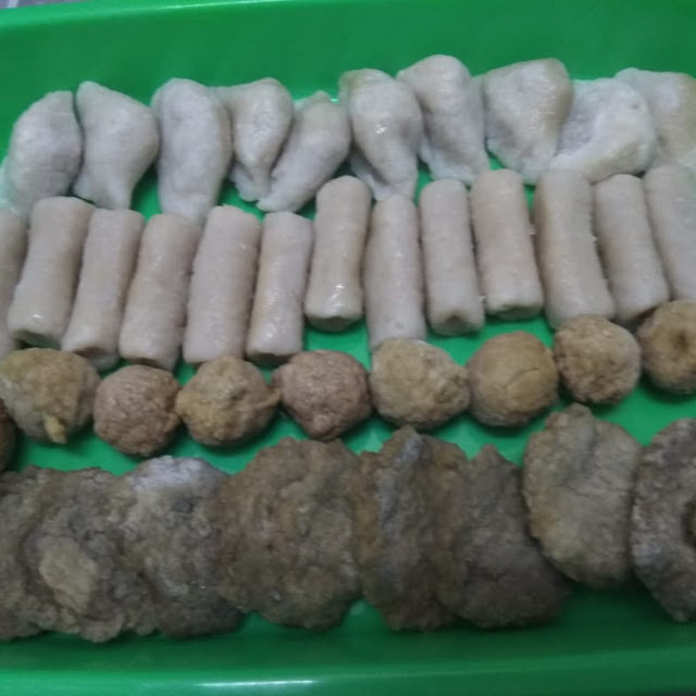 Pempek Sedang