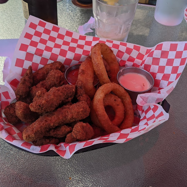 Jumbo Finger Steak Basket