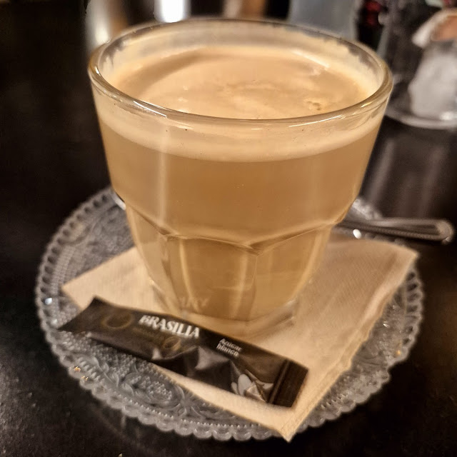 Café Con Leche