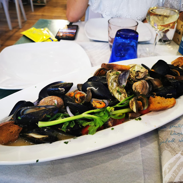 Soutè Di Frutti Di Mare