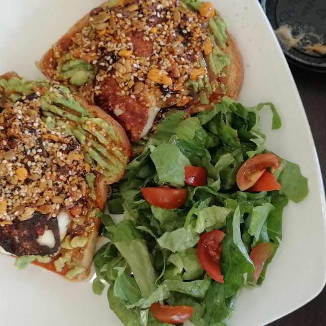Toast de Aguacate