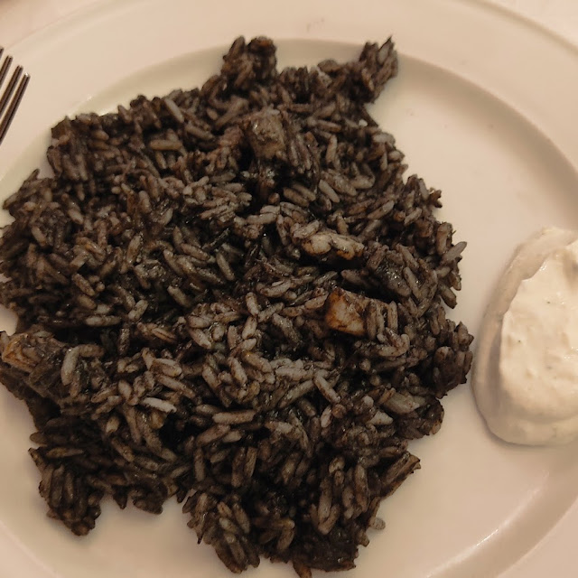 Arroz Negro Con Alioli