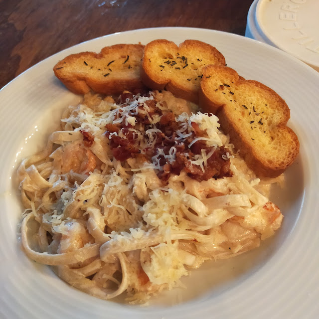 Pasta Alfredo