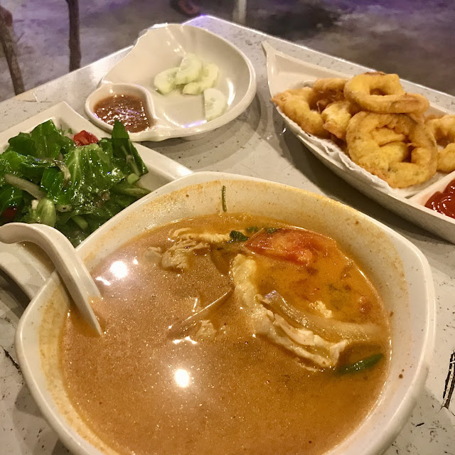 Tomyam Calamari