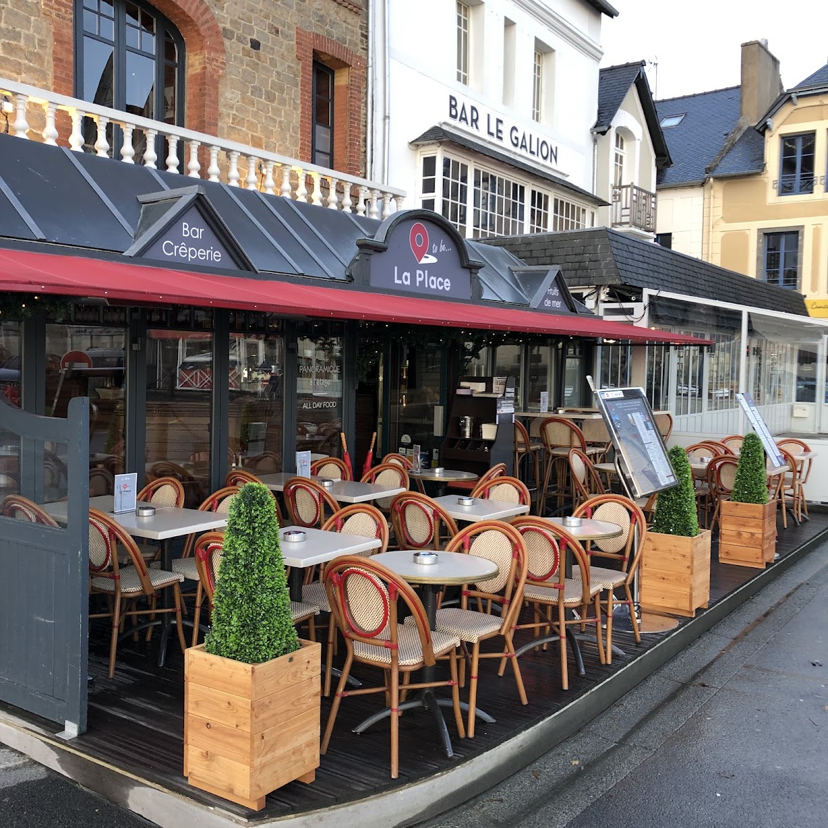 La Place Restaurant Cancale
