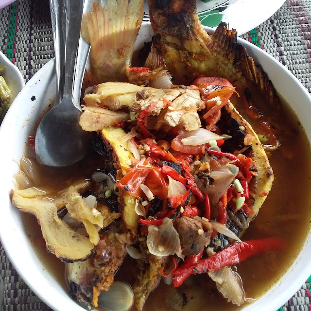 Pecak Ikan Bakar