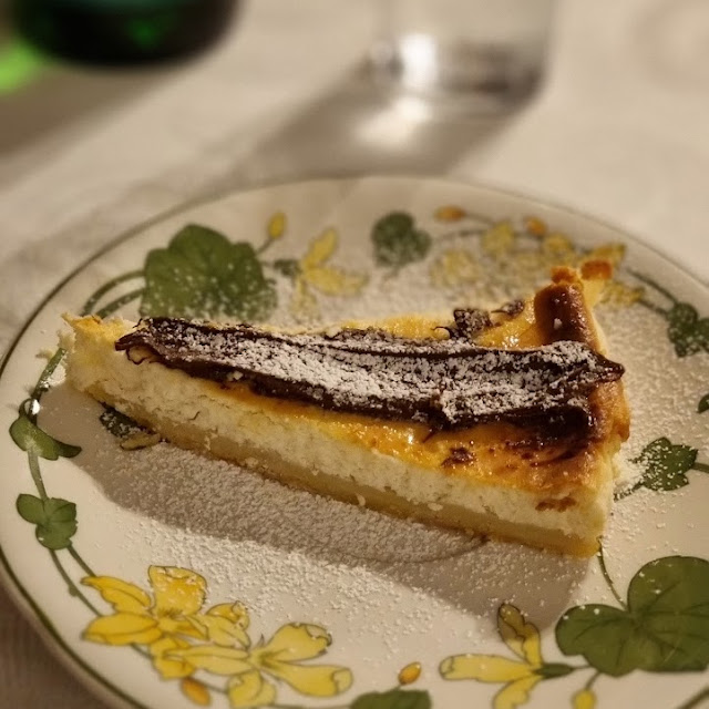 Crostata Di Ricotta E Crema Di Nocciole Piemontesi