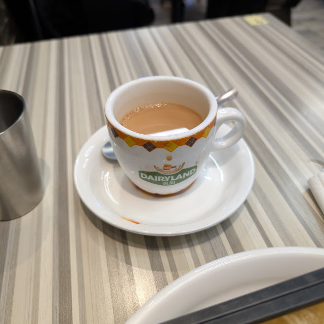 熱奶茶加色加奶