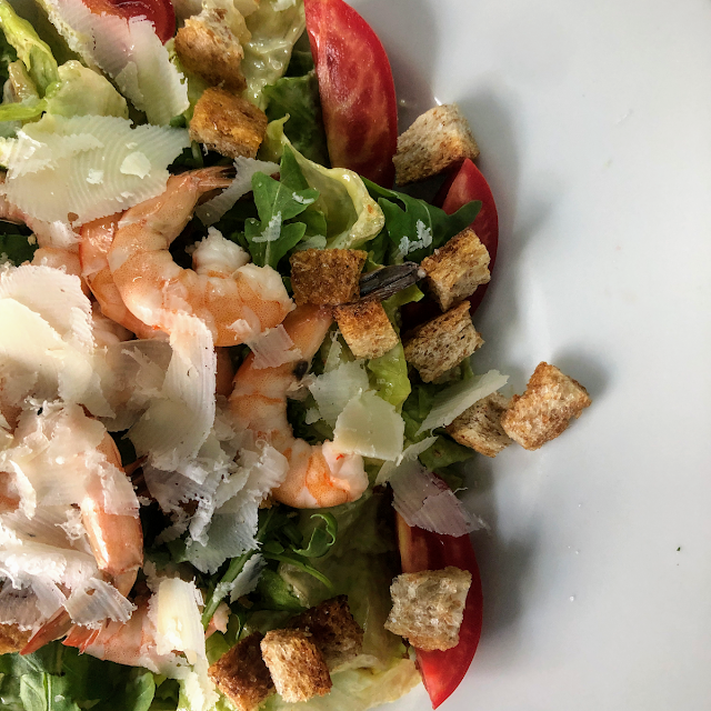Insalata Caesar Con Pollo